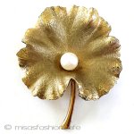 Krementz真珠ブローチ 14Kgf　ハゴロモ草