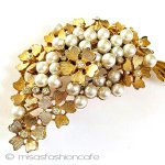 パールRSのお花ブーケ BSK刻印　ブローチ