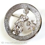 Trifari トリファリ 銀星・乙女座ブローチ Trifari トリファリ 銀星・乙女座ブローチ