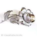 Trifari　 トリファリ パール薔薇の花ブローチ