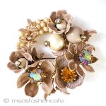 エナメル・RS・パール お花リースブローチ エナメル・RS・パール お花リースブローチ