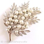 Trifari トリファリ パールの木ブローチ Trifari トリファリ パールの木ブローチ