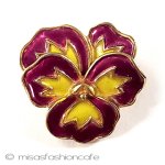 Trifari トリファリ すみれ ブローチ Trifari トリファリ すみれ ブローチ