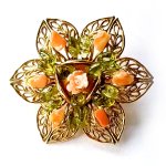 ヴィンテージブローチ 珊瑚と天然石の花 ヴィンテージブローチ 珊瑚と天然石の花