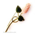 ヴィンテージ花ブローチ 珊瑚・翡翠ローズの花 ヴィンテージ花ブローチ 珊瑚・翡翠ローズの花
