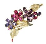 クラウントリファリ刻印 Trifari ブローチ