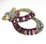 アンティーク 　りぼんブローチ