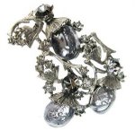 希少HARハーブローチ バロックパールの花