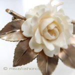 象牙アイボリー 12Kgf Winardローズブローチ