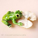 Original By Robert　 蛙カエル　ブローチ