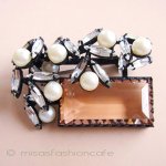 Germany ブローチ ロゼクリスタル&パール Germany ブローチ ロゼクリスタル&パール