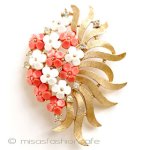 クラウン　トリファリ Trifari　花ブローチ