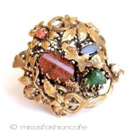 アンティーク　ブローチ 天然石　松ぼっくり