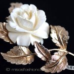 本象牙　アイボリー ローズ　ブローチ