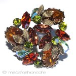 ヴィンテージブローチ Regency ガラス&葉 ヴィンテージブローチ Regency ガラス&葉