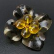 （画像用） べっ甲柄お花ブローチ