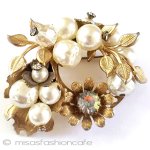 パール花リースブローチ パール花リースブローチ