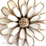 Ｔｒｉｆａｒｉ　トリファリ 花ブローチ兼ペンダント