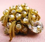 クリスタル＊パール フラワー＊ブローチ