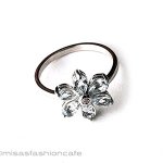 天然石アクアマリンのお花 スターリングシルバー指輪