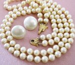 クラウンTrifari ネックレス＆イヤリングセット