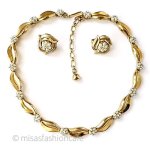 Trifari　 トリファリ パールRSのお花セット