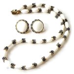 Trifari　 トリファリ 青い小花　セット