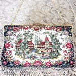 ヴィンテージバッグ　仏製 お花と家刺繍　陶器金具