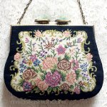 アンティークバッグ 天然石と花刺繍プチポアン