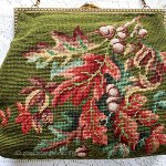 ビンテージバッグ　特大 どんぐり刺繍プチポアン