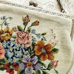 ヴィンテージバッグ（大） 花ブーケ刺繍プチポアン