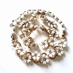 ヴィンテージジュエリー ホワイトフローラル