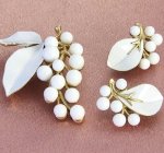 クラウンTrifari　 ブローチ・イヤリングセット