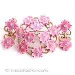 ピンク・ガラスのお花 ブローチ＆イヤリングセット