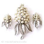 Trifari　 トリファリ パール銀の花セット