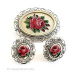 オーストリア製プチポアン アンティーク　ローズの花