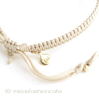 ＴＡＩ　ブレスレット Gold　イニシャルM
