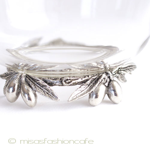 （画像用） オリーブ装飾・脚付 ガラスボウル・容器