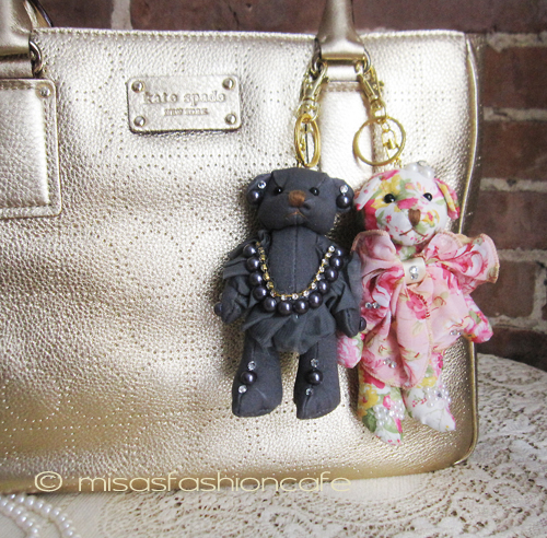 （画像用） クマさんチャーム 　グレー・パール・ビジュー