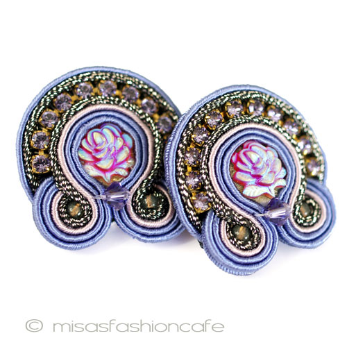 （画像用） Dori　ドリ・チャングリ イヤリング　お花