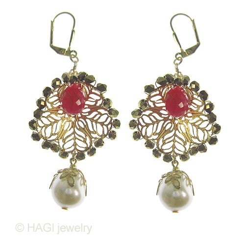 （画像用） HAGI ピアス・イヤリング ユリの花