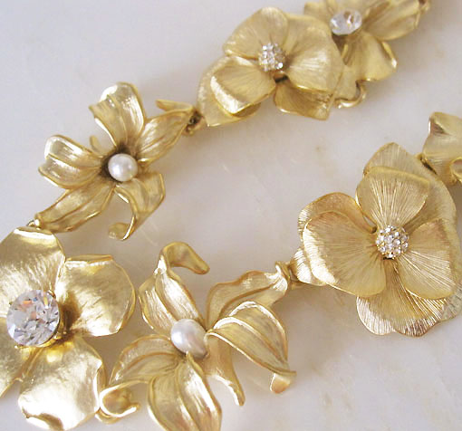 （画像用） KJL フラワーネックレス