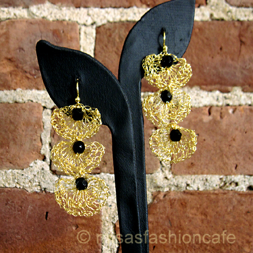 （画像用） Lavish ピアス　 18Kgp クロシェ・ロング