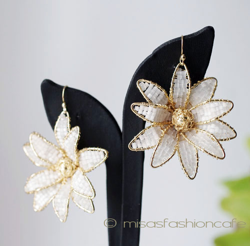 （画像用） Lavish ピアス 18Kgp マーガレット