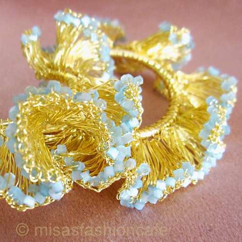 （画像用） Lavish ピアス　 18Kgp フープ・アクア