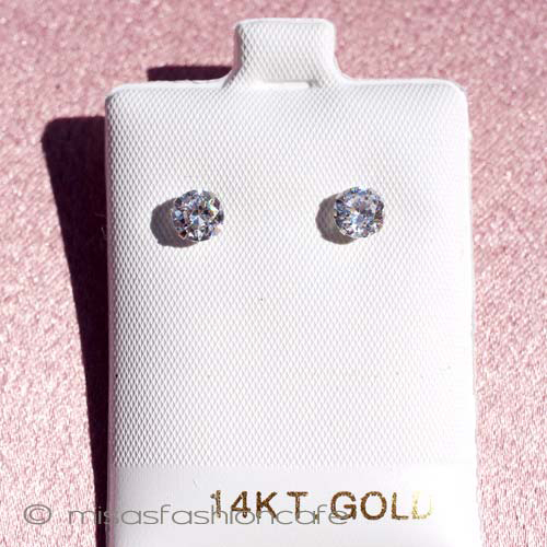 （画像用） 14金　ホワイトゴールド ジルコニアダイヤ　ピアス