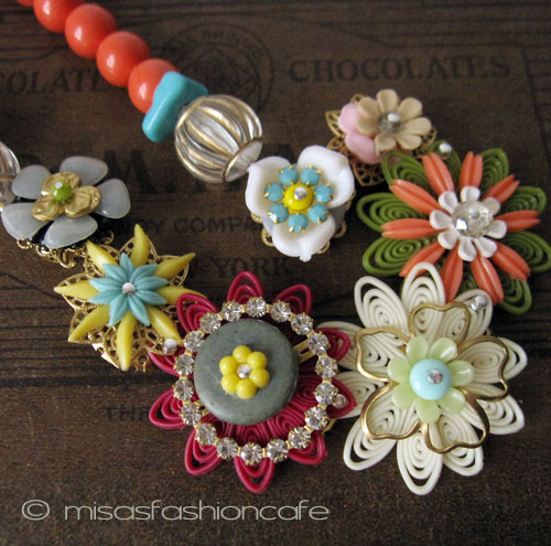 （画像用） NY お花ネックレス 　コーラル・マルチ