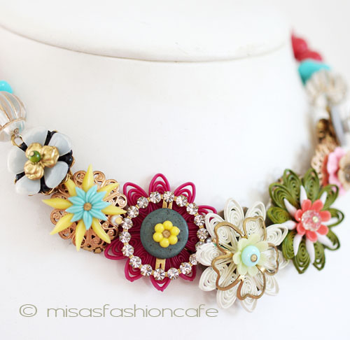 （画像用） NY お花ネックレス コーラル・マルチカラー