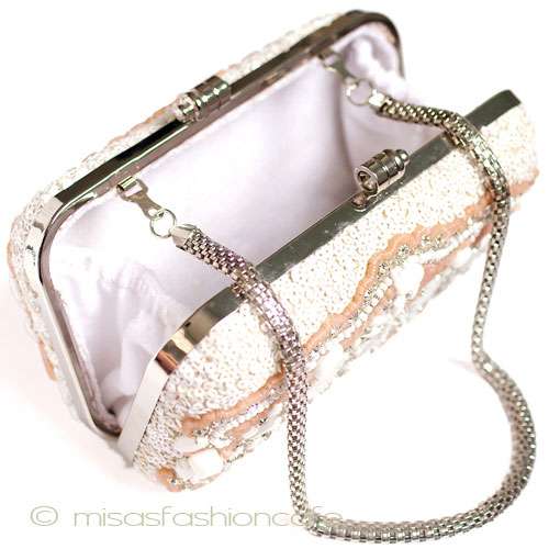 （画像用） クラッチ兼ショルダー NY　パーティーバッグ