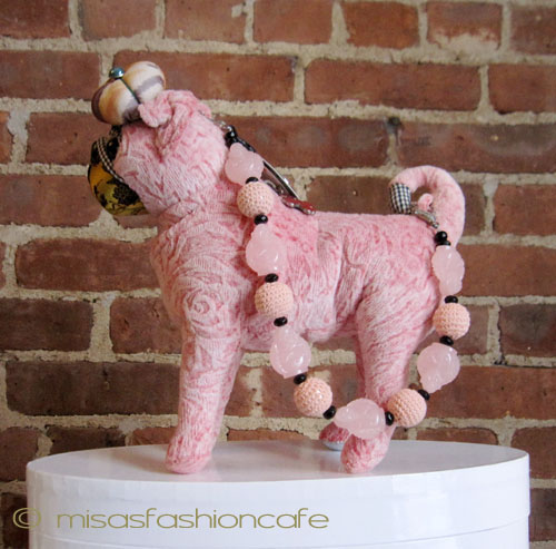 （画像用） クラッチ＆ハンドバッグ 　パグ　（ピンクのローズ）